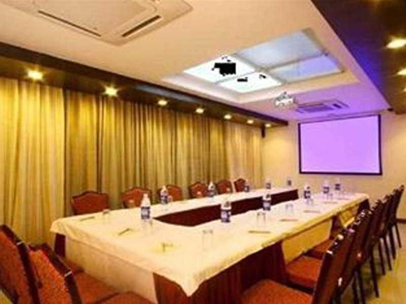 Hotel Mandakini Ambience Pune Exterior foto